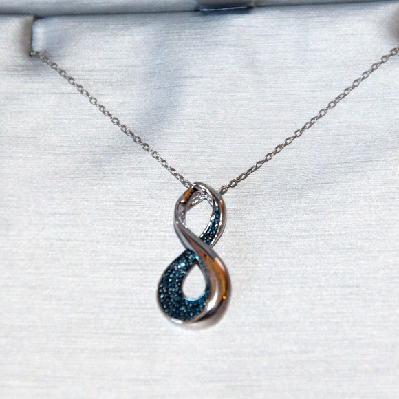 Zales Jewelry - NEW Zales Infinity Sterling Silver necklace